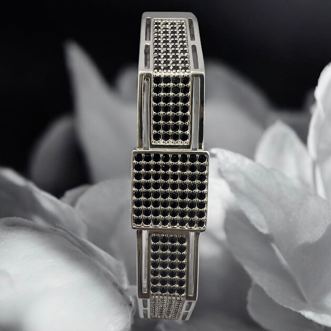 Anoir Grid Cuff – Black Stone Silver Statement Bracelet (Unisex)