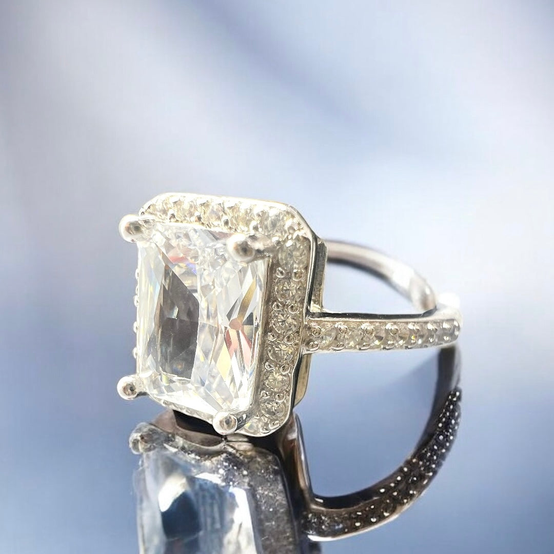 Celestia Prism Ring