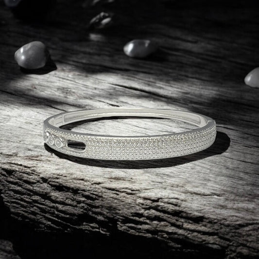 Nivara Pavé Bracelet