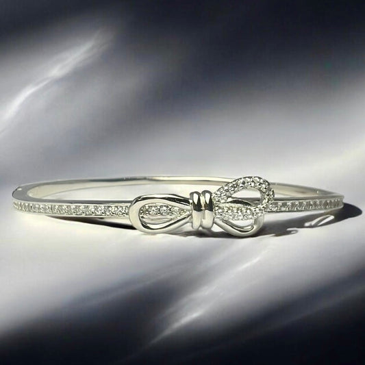 Lumiere Bow Bracelet