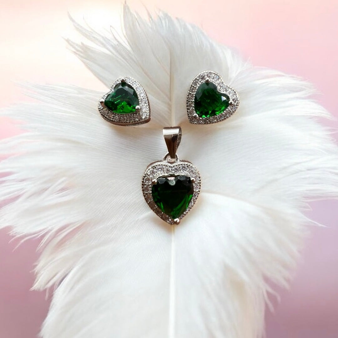 Green Heart Pendant Set