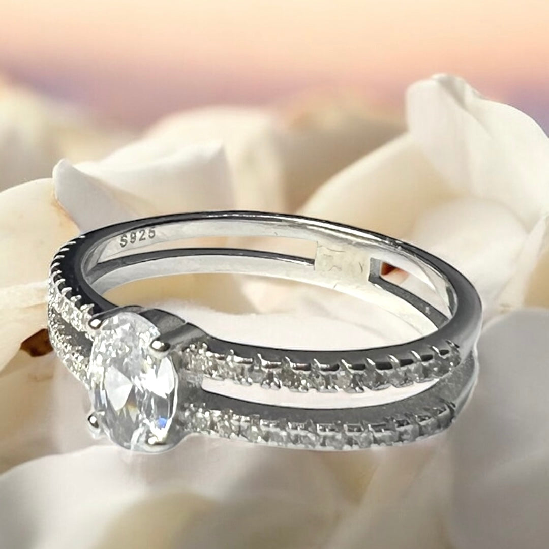 Astrid Twin Band Ring