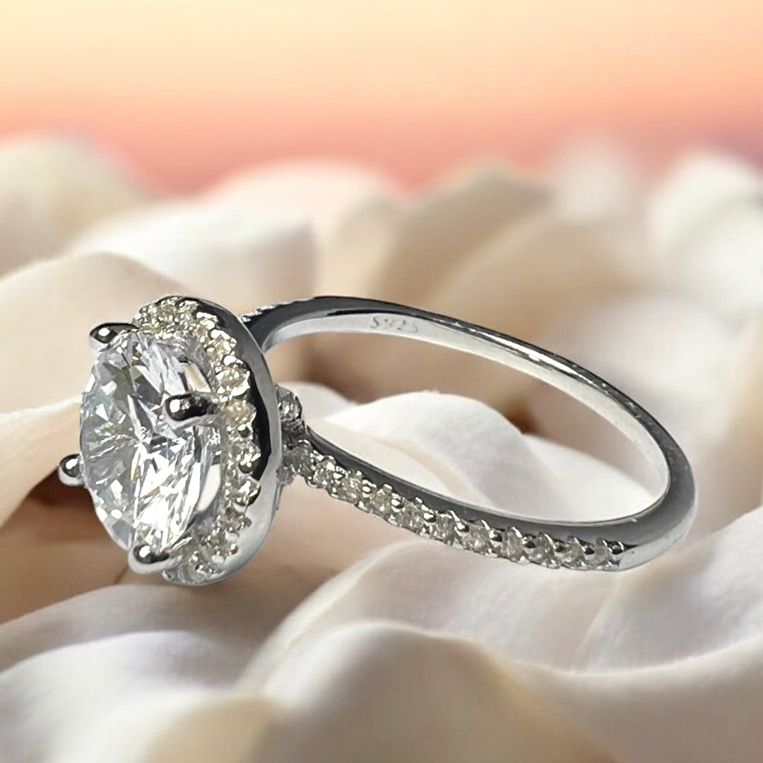 Elira Radiance Ring
